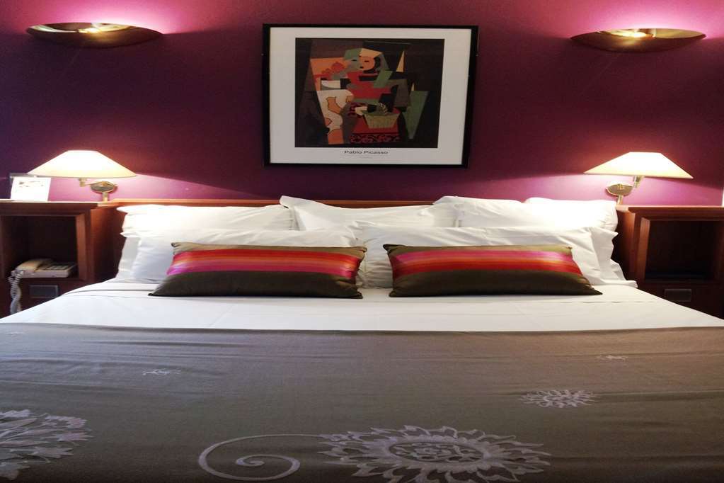 Hotel Amarante Cannes Room photo